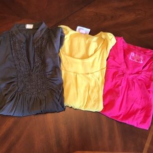 Lot of 3 small Maternity short sleeve tops